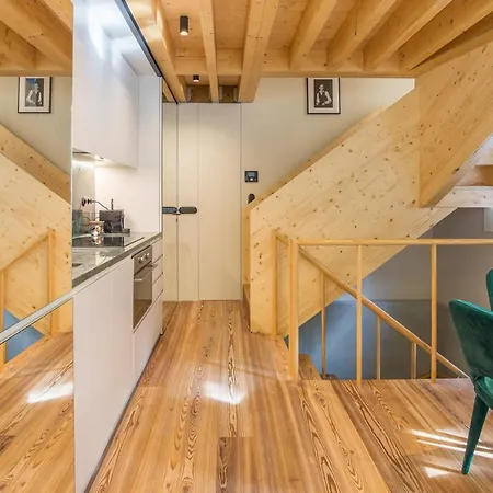 62 Design House Ii Apartment