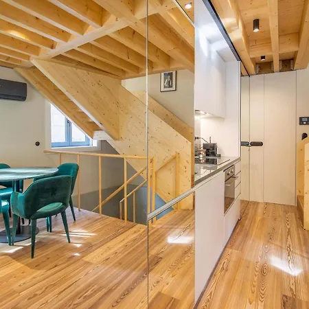 62 Design House Ii Apartment