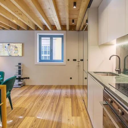 62 Design House Ii